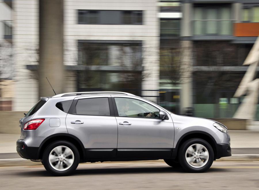  Nissan Qashqai 2009 года  (UK) (фото 5 из 7)